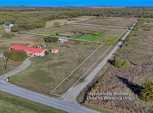 474 Hanging Tree Rd, Bowie, TX 76230