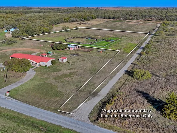 474 Hanging Tree Rd, Bowie, TX 76230