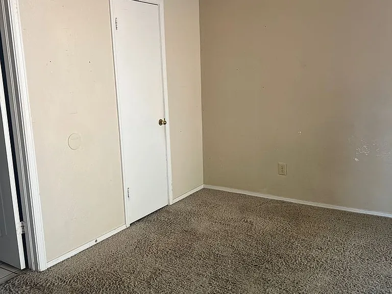 4017 SW Sunflower Ln — Photo 6
