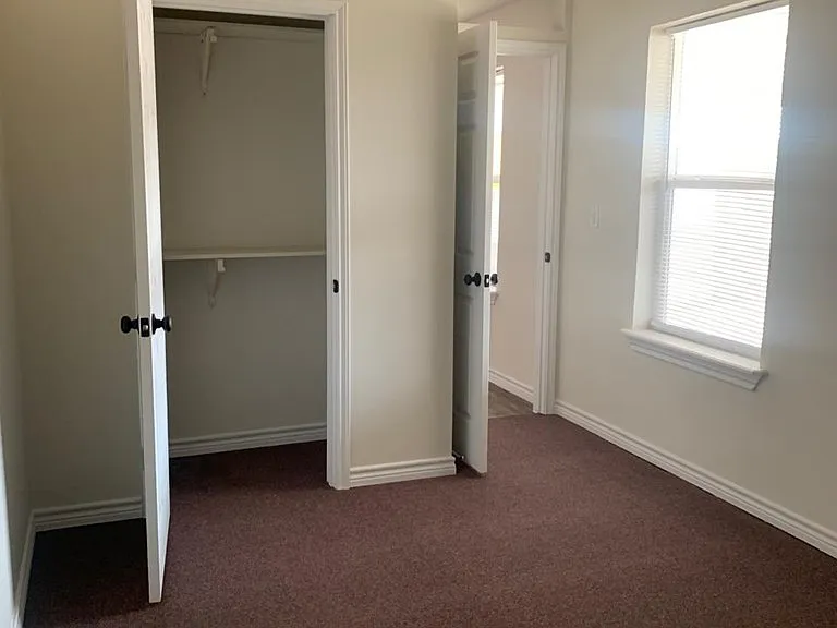 3484 Del Rio Blvd — Photo 2