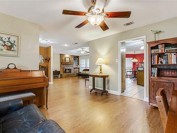 5th image of 5318 Antony Ct