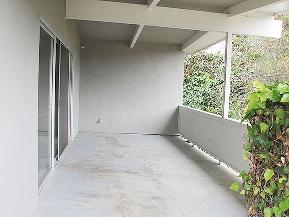 2nd image of 140 Evans Ave