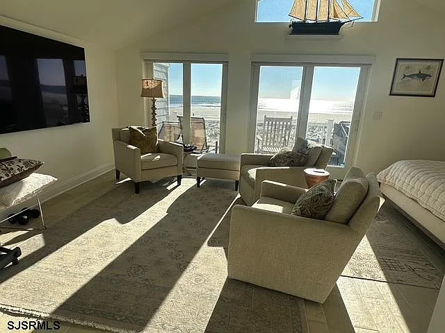 9713 Beach Ave #1-31 — Photo 31