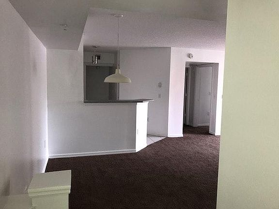 3rd image of 17622 NW 25th Ave APT 203