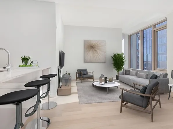 133 Seaport Blvd #U-1515, Boston, MA 02210