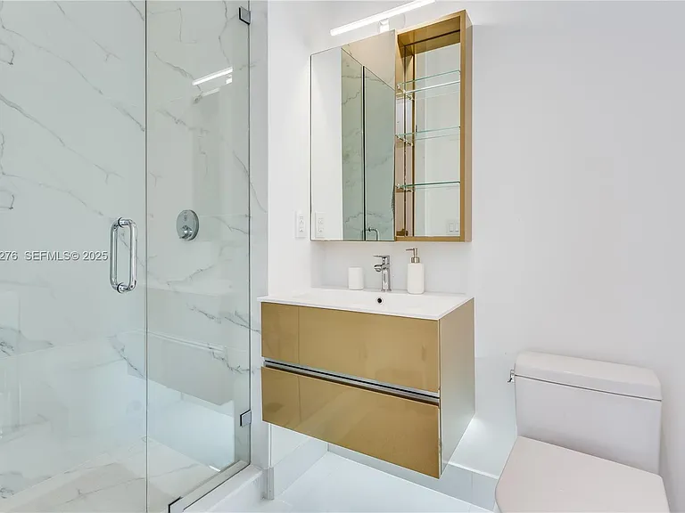 1701 Espanola Dr — Photo 3