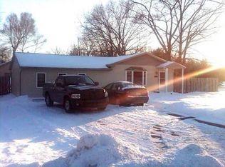 43359 Harris Rd, Belleville, MI 48111