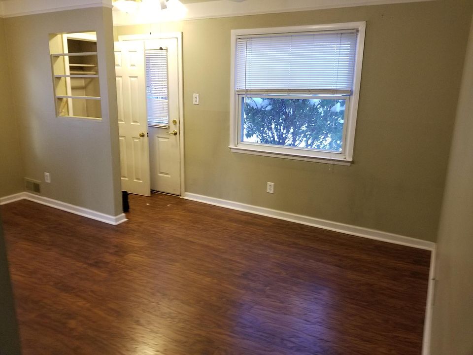 1st image of 27368 Townley Ave