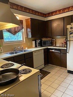 4th image of 3171 Heatherbrae Dr