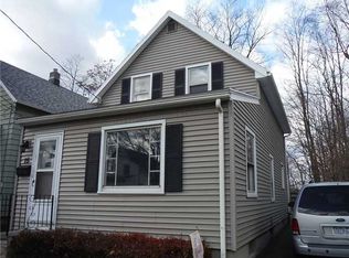 15 Apple St, East Rochester, NY 14445
