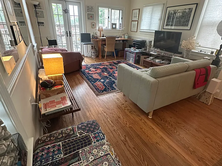 8 E Hartwell Ln #2 — Photo 2