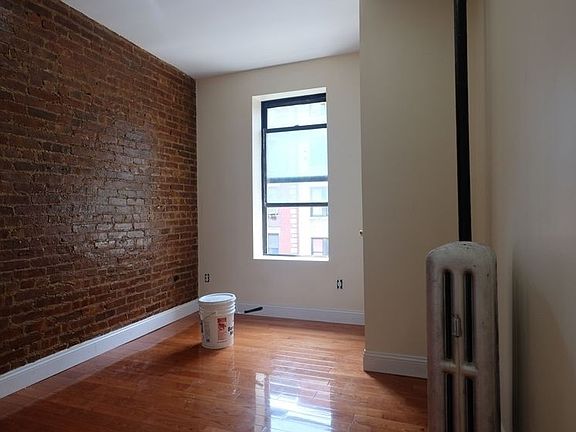 3rd image of 537 W 158th St APT 41