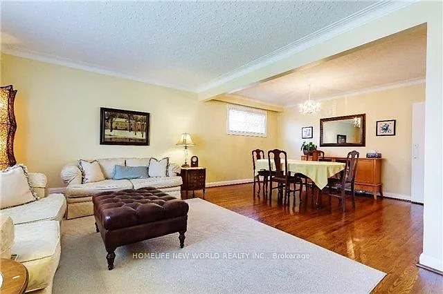 261 Betty Ann Dr — Photo 5