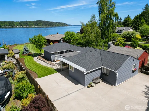 3262 Beach Drive E, Port Orchard, WA 98366