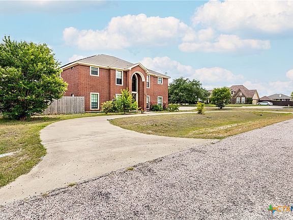 2nd image of 200 Coleton Dr