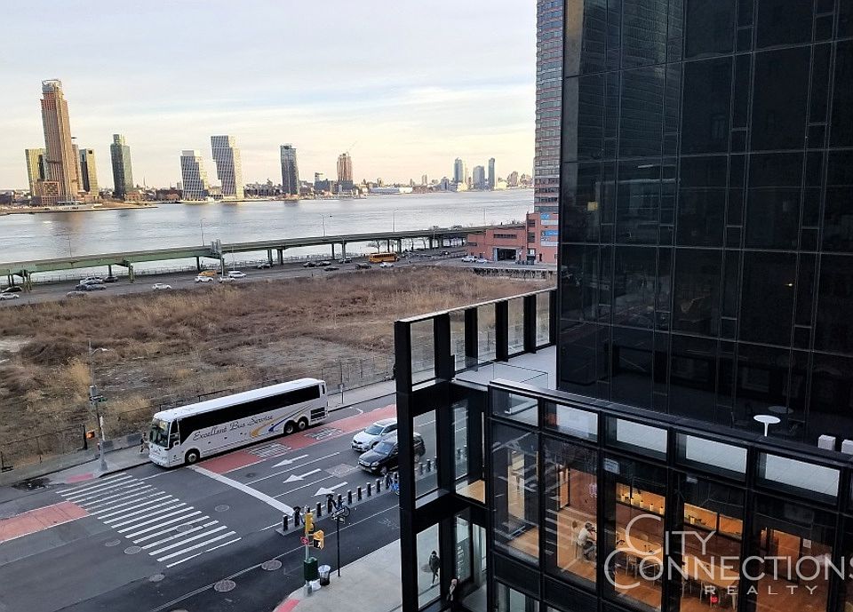 1st image of 5 Tudor City Pl APT 221