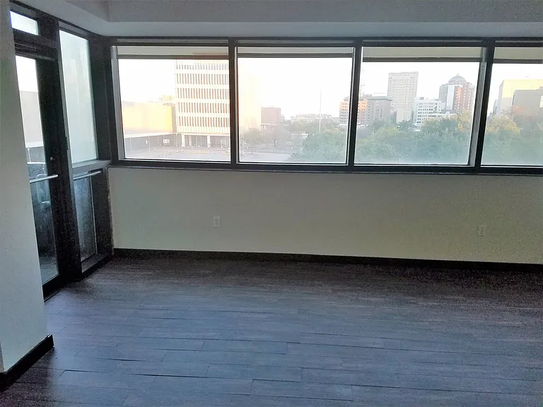 Tennison Lofts — Photo 31
