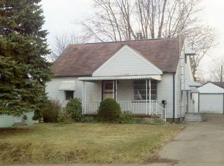 1612 32nd St NE, Canton, OH