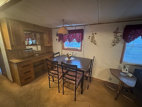 4th image of 5176 Bluepoint Dr #341