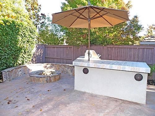4th image of 5205 Ironwood Ct