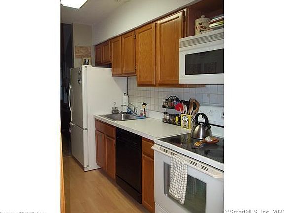 4th image of 268 Hartford Tpke APT A10