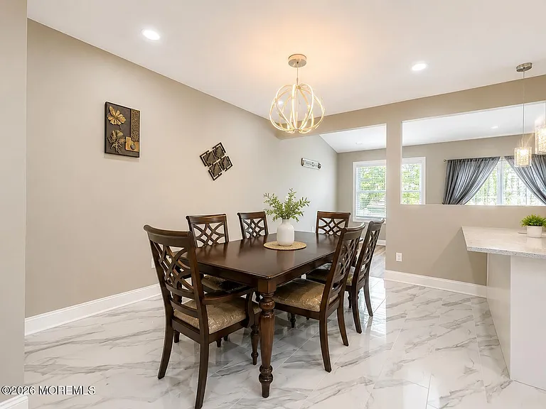 202 Palermo Ave — Photo 18