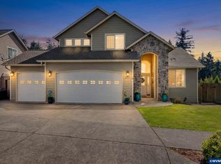 2651 Oak Ridge St NW, Albany, OR 97321