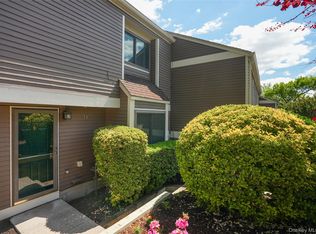 14 James Ct, Port Chester, NY 10573