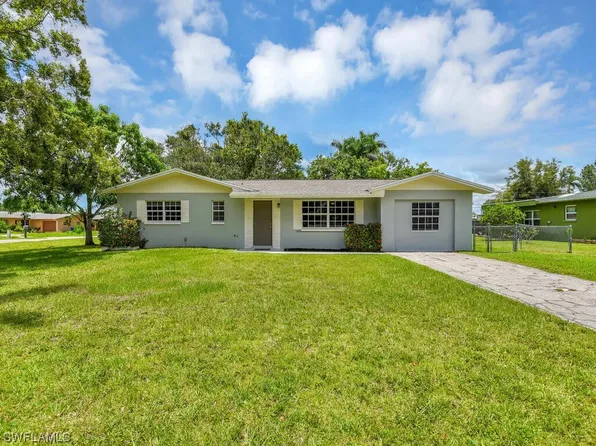 121 Charles St, Fort Myers, FL 33905