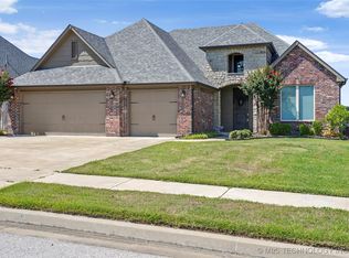 13002 S 2nd St, Jenks, OK 74037