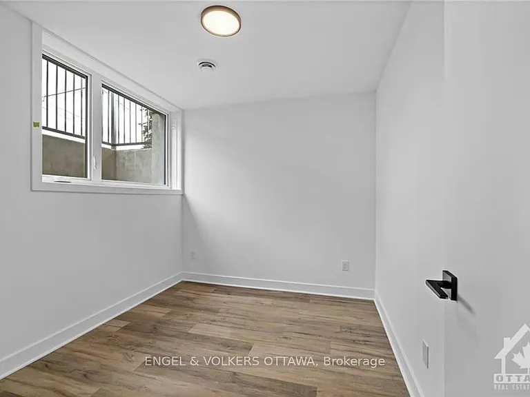 1260 Marenger St #H — Photo 16