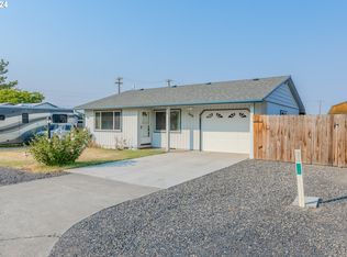 609 Pomono Dr, Umatilla, OR 97882