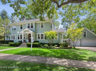 718 E Liberty Dr, Wheaton, IL 60187