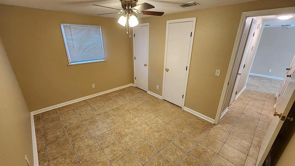 2 bed, 840 sqft, $1,250 — Photo 2