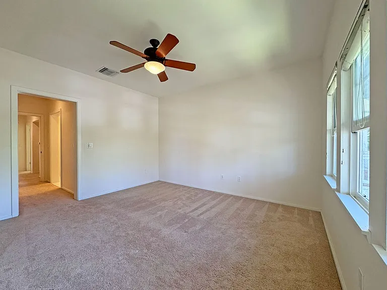 92-1078 Olani St #4 — Photo 10