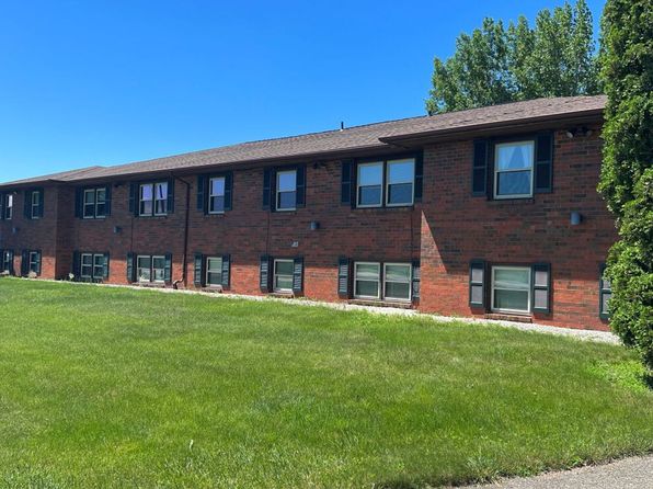 221 Cpl Roger Snedden Dr #6