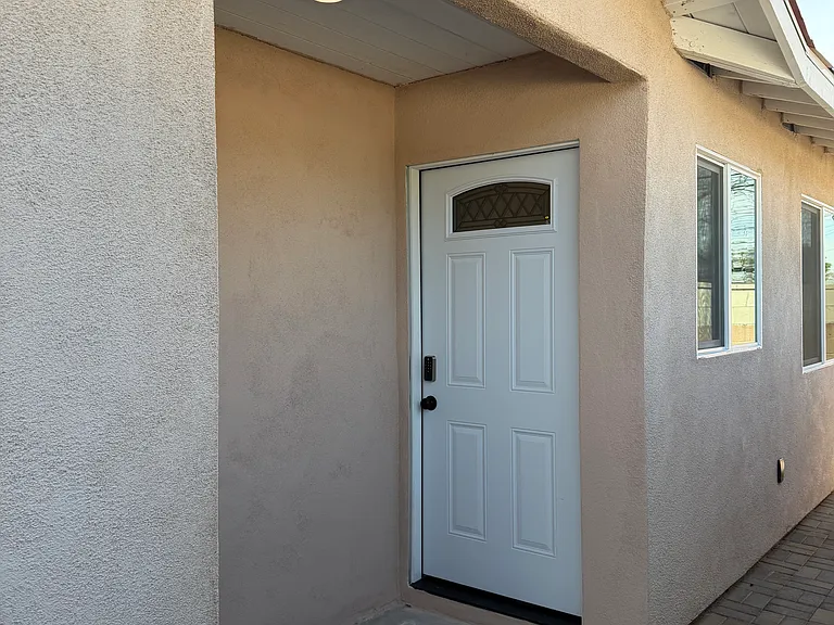 1803 James Pl — Photo 5