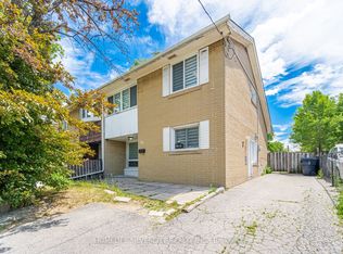 29 Brookmere Rd, Toronto, ON M9W 2X5
