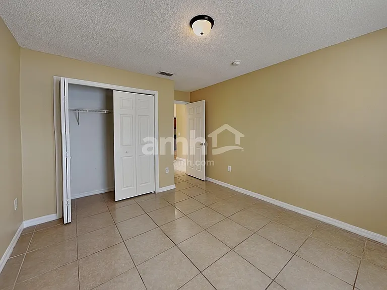 950 Woodsong Way — Photo 17