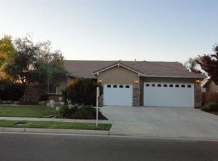 5950 W Robin Ave, Visalia, CA