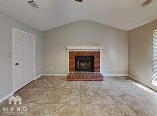 1080 Lost Ct, Hampton, GA 30228