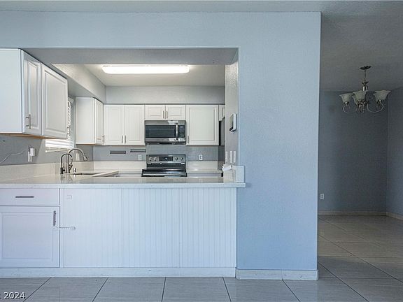 4th image of 2725 S Nellis Blvd Unit 2056