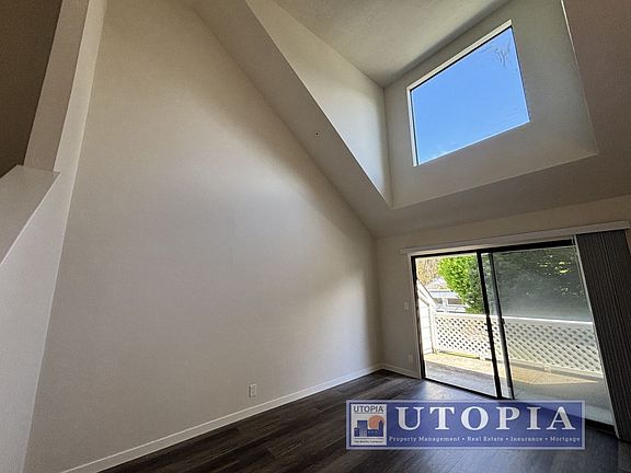 4th image of 2607 Willowbrook Ln Unit 56