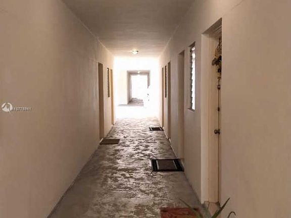 5th image of 9159 SW 77th Ave APT 406