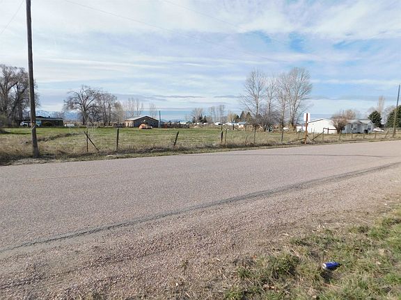 3rd image of 232-236 Cemetery Rd