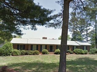 631 Hickory Dr, Marietta, GA 30064