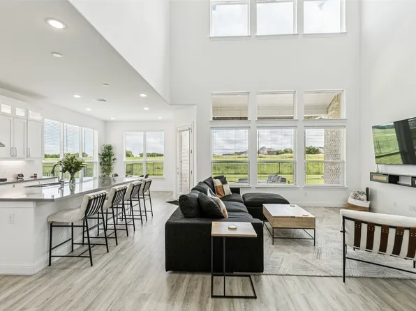 4101 Yellow Jasmine Ln, Heathridge, TX 75126