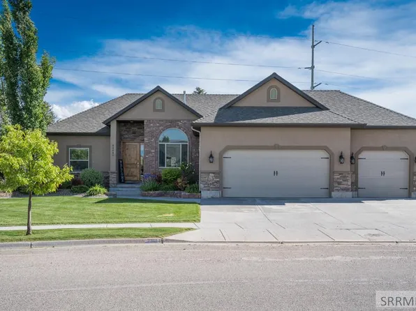 3364 E Greenwillow Ln, Ammon, ID 83401