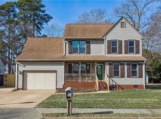15 Woodsman Rd, Hampton, VA 23666
