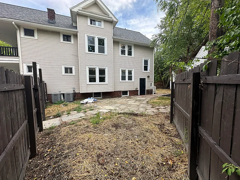 10131 Nanford Rd #2 — Photo 33